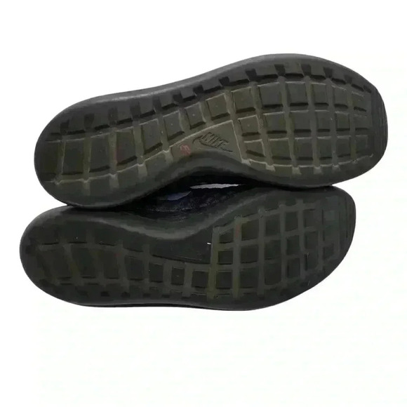 Nike Roshe Two Flyknit 365 Men’s 10 Bright Crimson Dark Grey Black 859535-600 - Picture 4 of 8